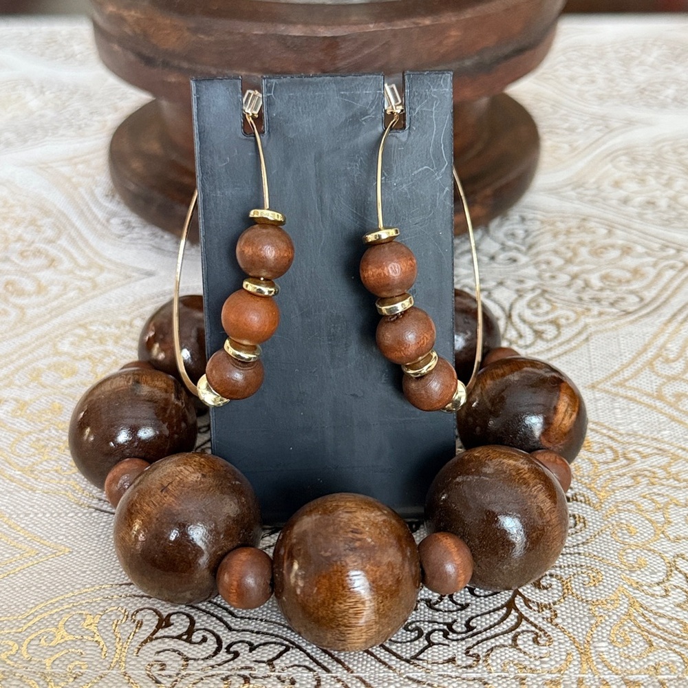 D.Green Designs Gold and Brown Beaded Earrings